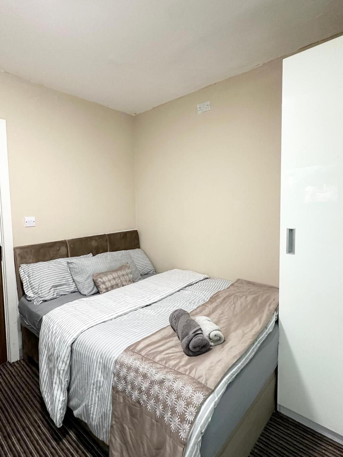 Studio Apartment For 2 Bradford  Extérieur photo